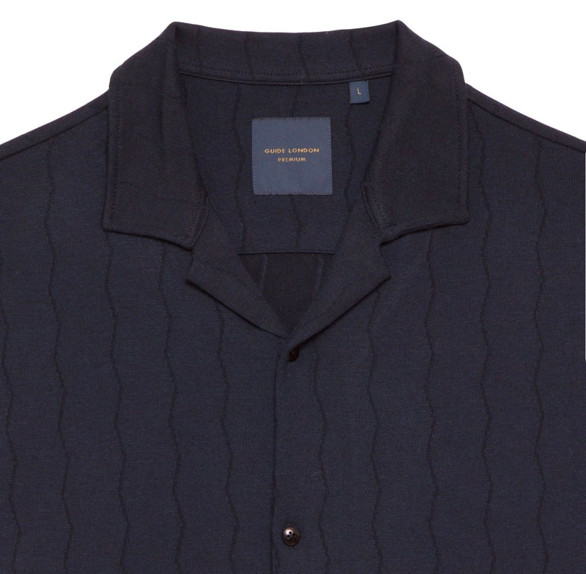 Guide London Knitted Button Through Revere Collar Short Sleeve Shirt